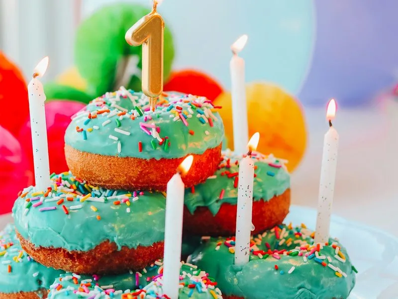 Anniversaire à thème avec décoration personnalisée
