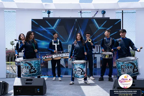 Spectacle de percussions sur la scène du Kids Day Somaca